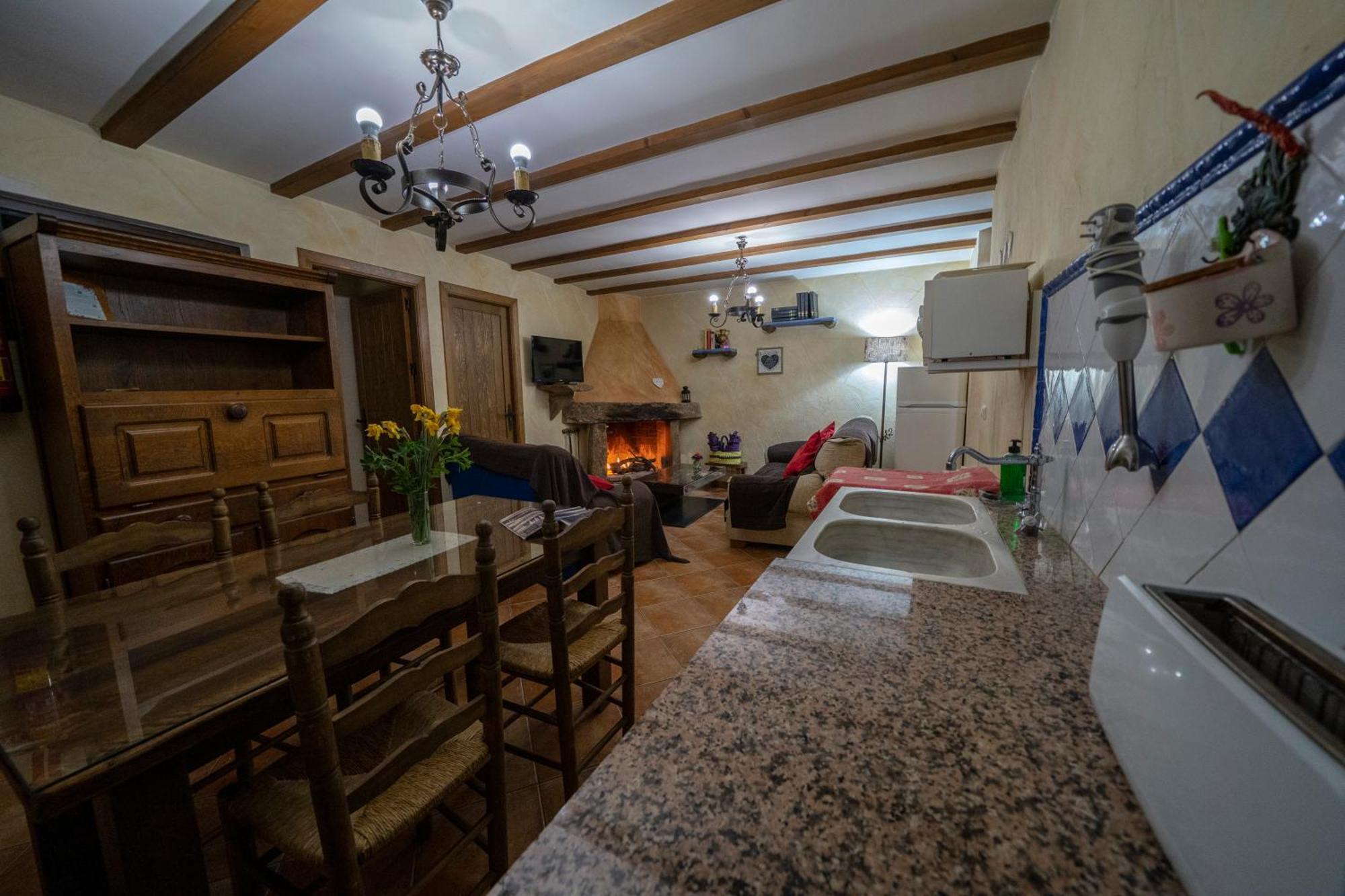 Reul Alto Cortijos Rurales Casa de hóspedes Laroya Exterior foto
