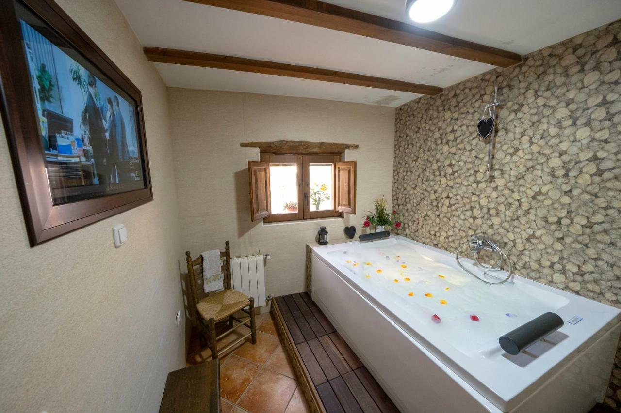 Reul Alto Cortijos Rurales Casa de hóspedes Laroya Exterior foto
